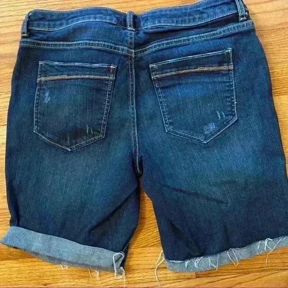 Apt. 9 denim shorts with embroidered belt - Picture 6 of 7